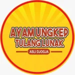 Logo Ayam Ungkep Tulang Lunak ASLI DJOGJA